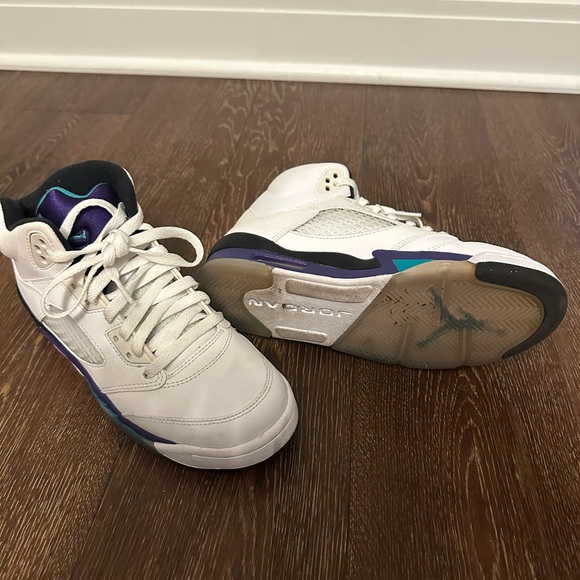 Air Jordan 5 Grapes - Picture 5 of 5
